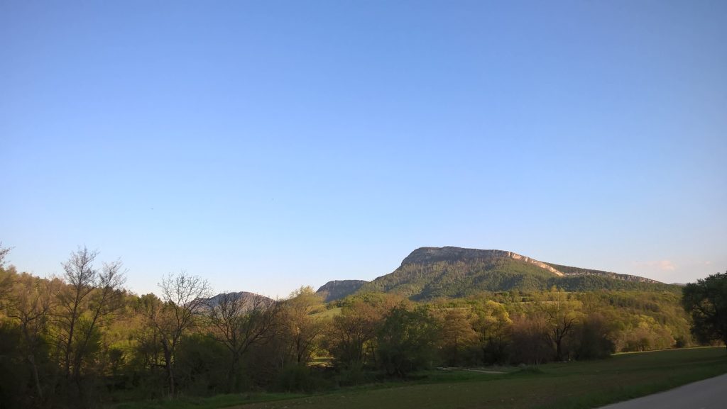 background image - mountain view